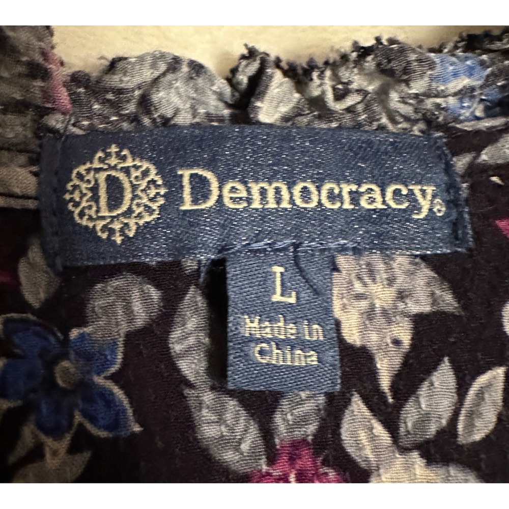 Democracy Womens Floral V-Neck Ruffle Blouse Blue 3/4 Sleeve Top L Cottagecore - Picture 11 of 16